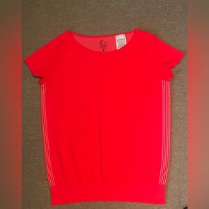 Nike Dri-Fit Tee Coral Size Large